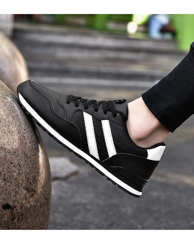 Sneakers Men Casual Shoes Light Suede 2024 New Classic Men Running shoes Outdoor Breathable Mesh Jogging Sport Shoes